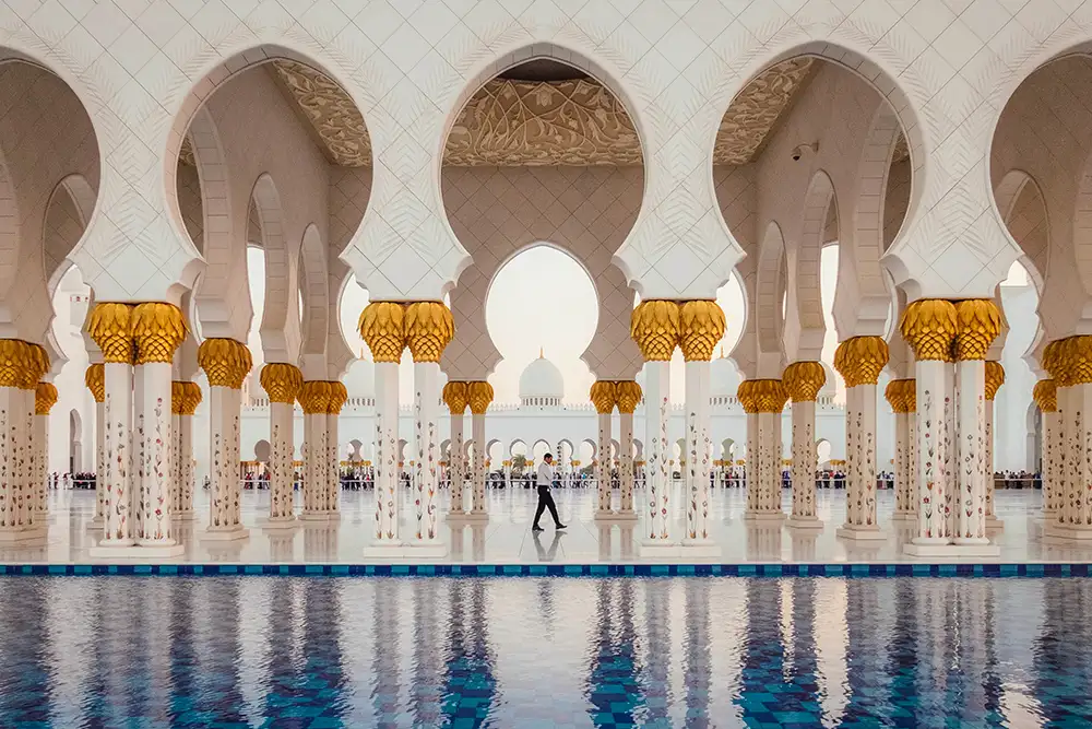 Top 6 Tips for Planning a Magical Couple’s Getaway in Abu Dhabi 1 11