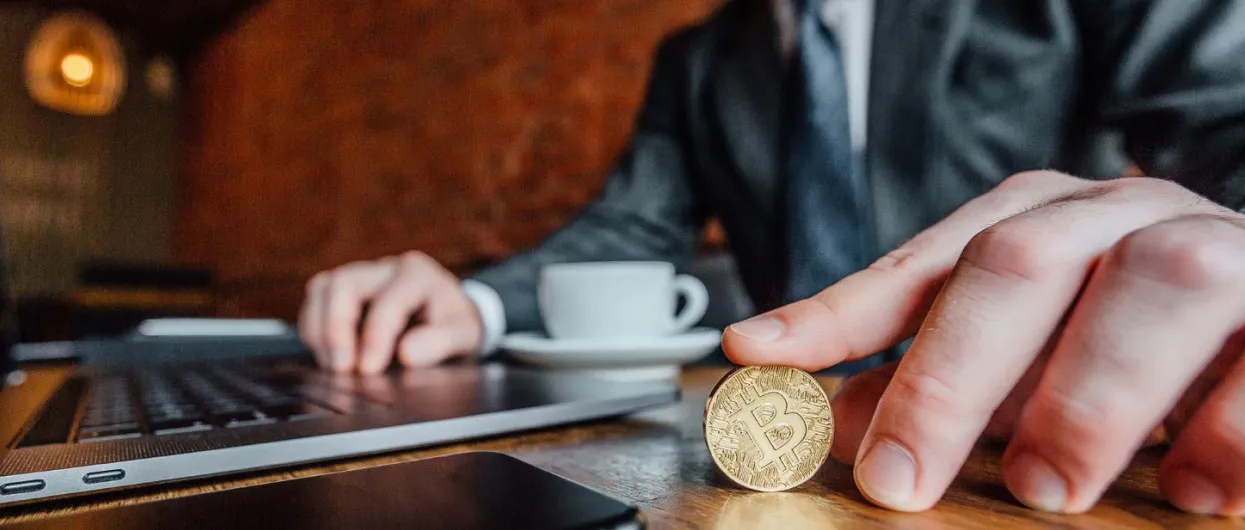 Cryptocurrency to Fiat: Why 2025 Is a Turning Point for Global Conversions 1 Cryptocurrency to Fiat